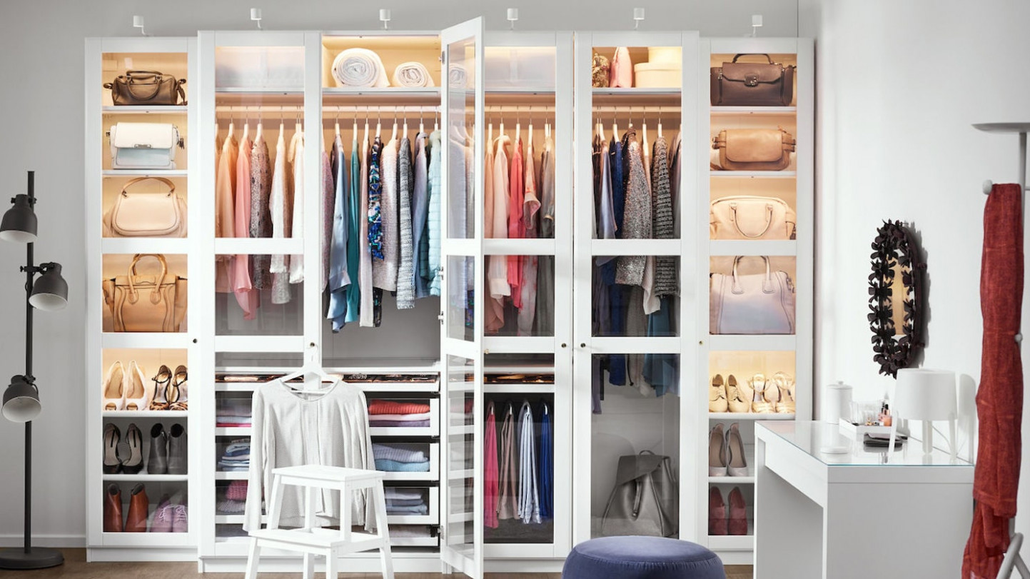 Ordnung im Kleiderschrank: Diese 10 Tipps helfen bei der Wardrobe  - Kleiderschrank Einräumen